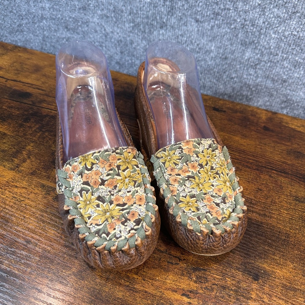 Kenzie Brown Leather Moccasins Tapestry Whipstitch 7.5M Boho Earth Cottagecore